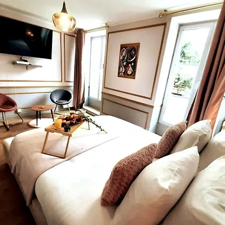 Da Vinci Montmartre Aircon Paris